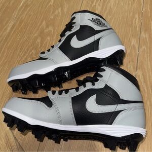 Jordan 1 Mid TD Men’s 9.5  Football Cleats Shadow 2.0 Black Grey FJ6805-002